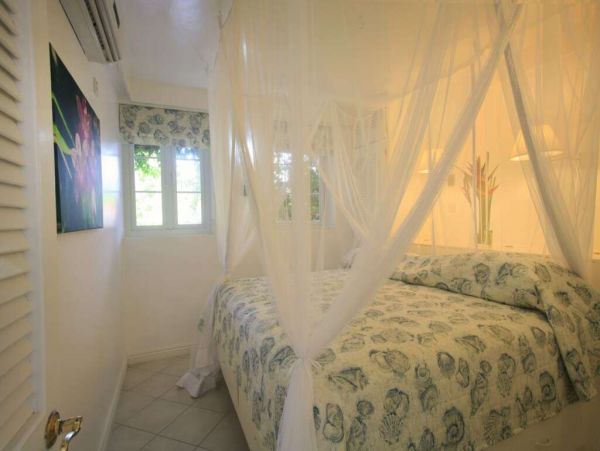 St. Lucia Home 1002874