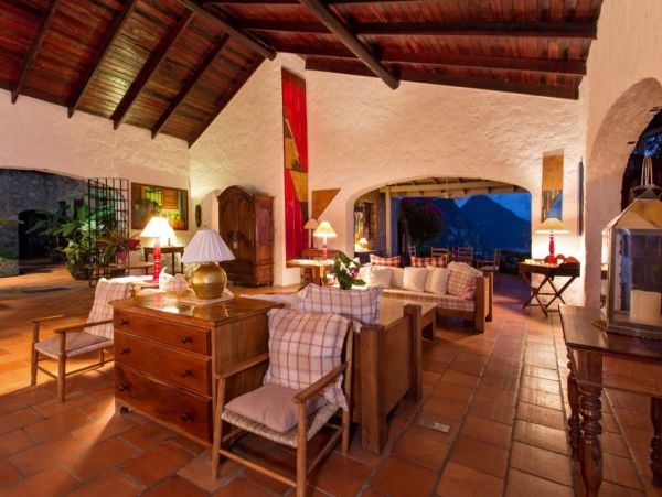 St. Lucia Home 1002882
