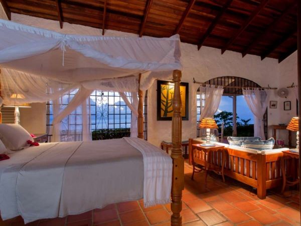 St. Lucia Home 1002882