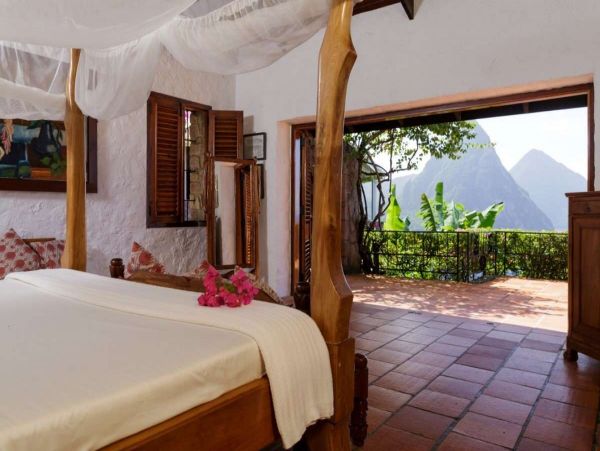 St. Lucia Home 1002882