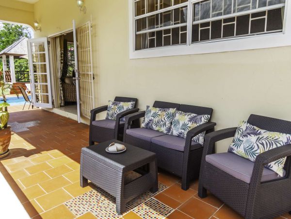 St. Lucia Home 1002883