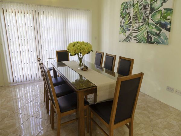 St. Lucia Home 1002883