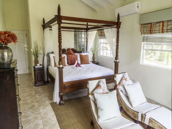 St. Lucia Home 1002883