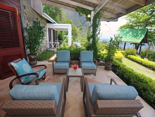 St. Lucia Home 1002884