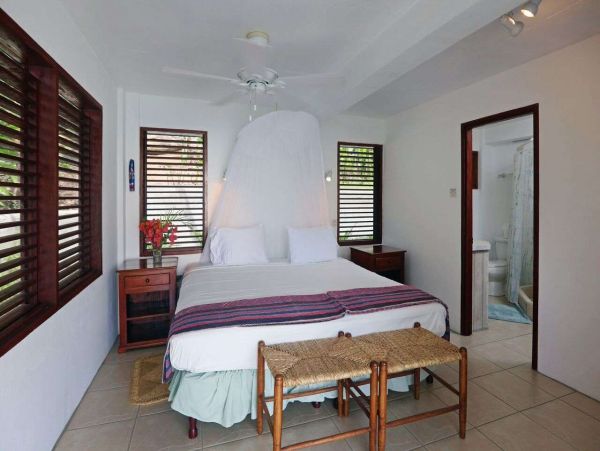 St. Lucia Home 1002884