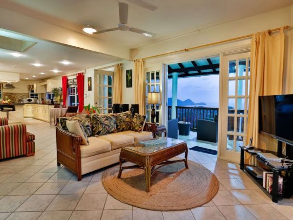 St. Lucia Home 1002889