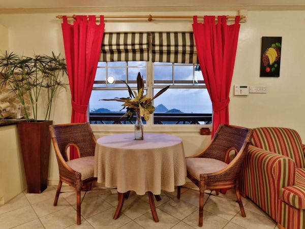 St. Lucia Home 1002889
