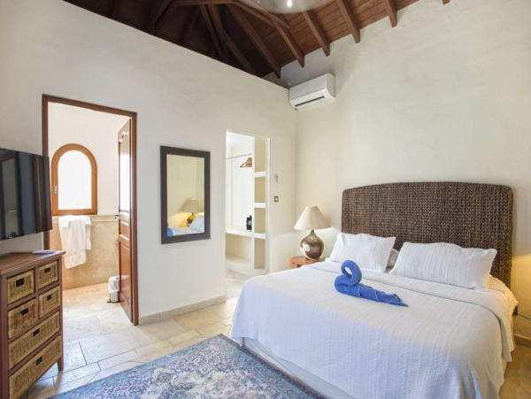 St Martin Luxury Villa Rental – Caribbean Beachfront Vacation Home