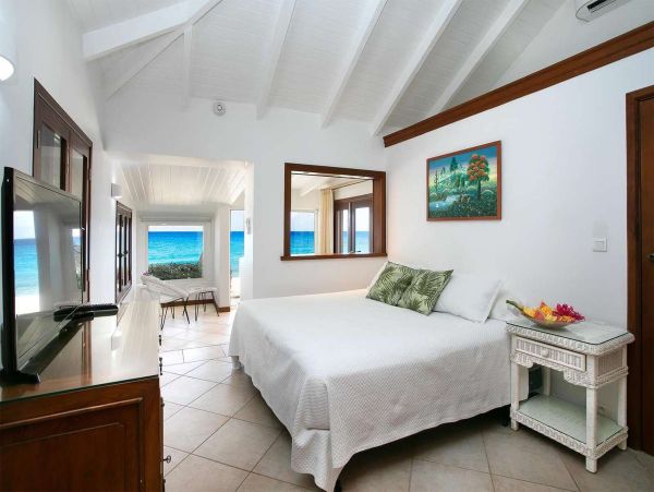 St. Martin Luxury Retreat Beachfront- Caribbean Dream