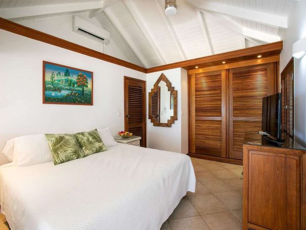 St. Martin Luxury Retreat Beachfront- Caribbean Dream
