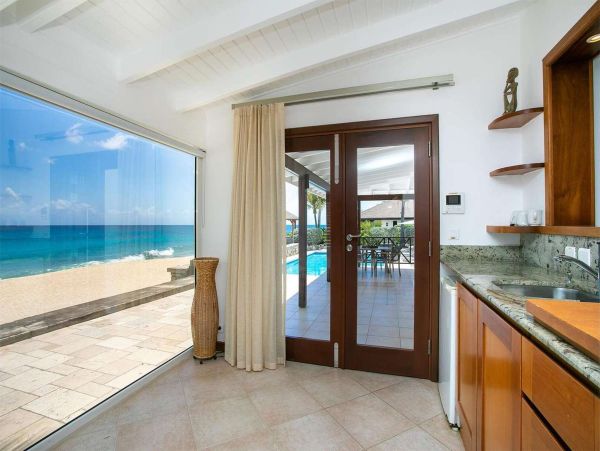 St. Martin Luxury Retreat Beachfront- Caribbean Dream