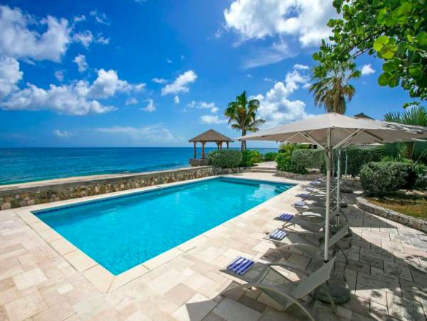 St. Martin Luxury Retreat Beachfront- Caribbean Dream