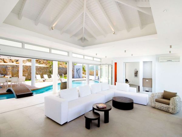 Saint Maarten Vacation Home Four Bedroom Walk to Beach