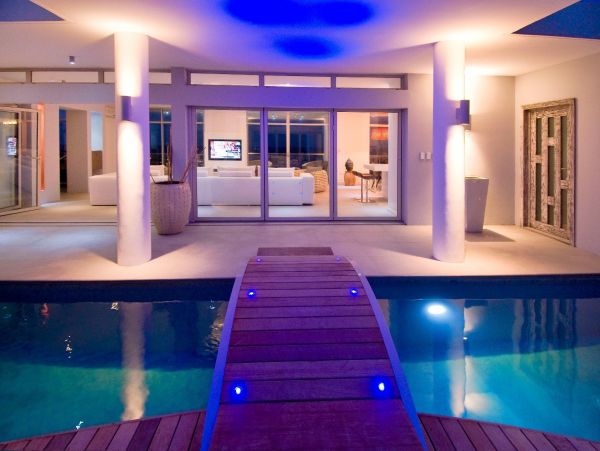 Saint Maarten Vacation Home Four Bedroom Walk to Beach
