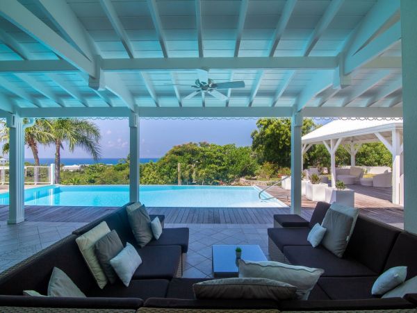 Elegant Vacation Rental with 3 Bedrooms in St. Martin