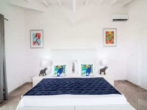 Elegant Vacation Rental with 3 Bedrooms in St. Martin