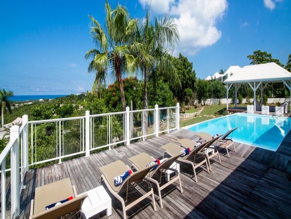 Elegant Vacation Rental with 3 Bedrooms in St. Martin