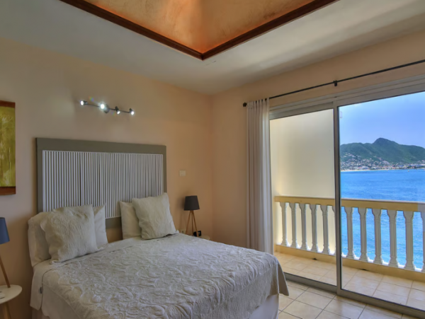 Gorgeous Villa with Amazing Views in Saint Martin