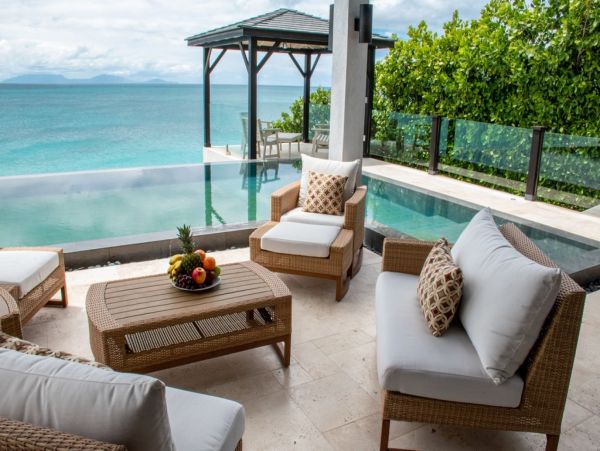 Antigua Barbuda Home 1003066