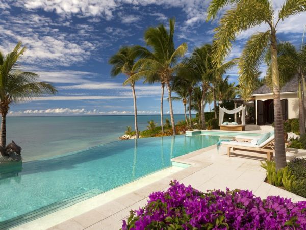 Antigua Barbuda Home 1003067