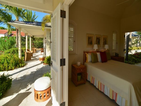 Antigua Barbuda Home 1003067