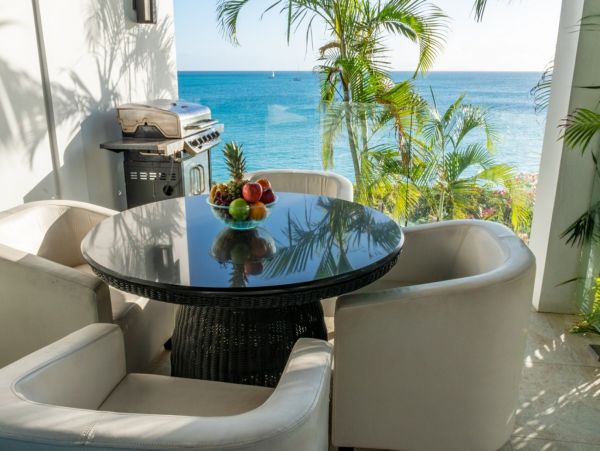 Antigua Barbuda Home 1003070