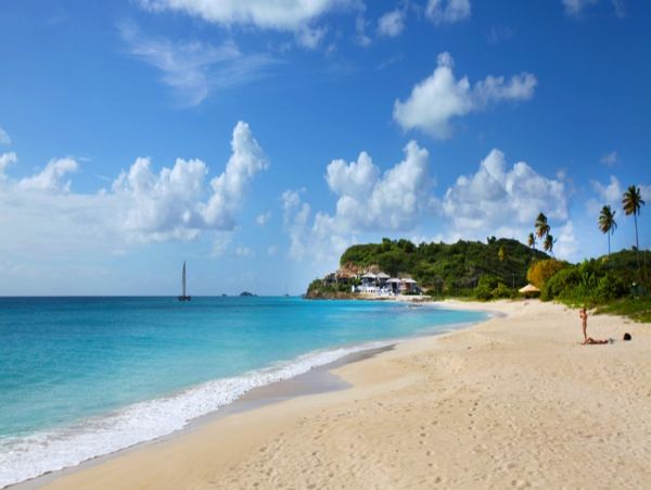 Antigua Barbuda Home 1003070