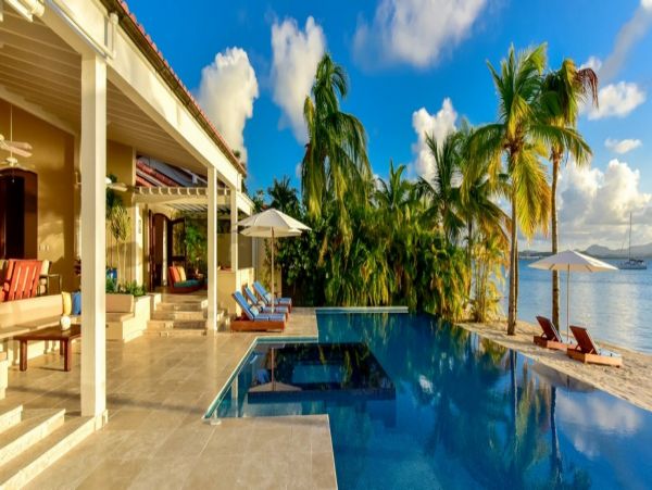 Antigua Barbuda Home 1003071