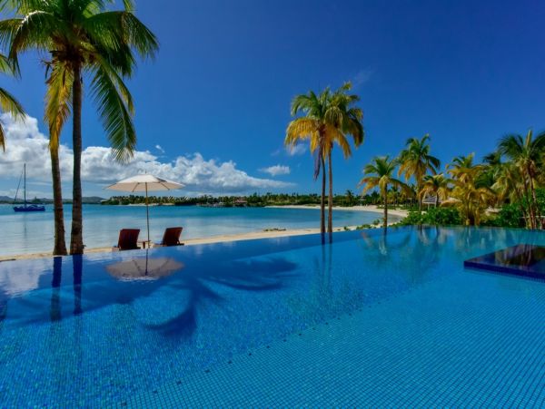 Antigua Barbuda Home 1003071