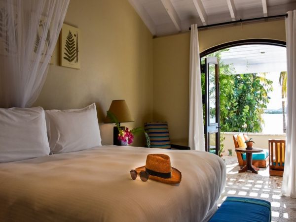 Antigua Barbuda Home 1003071