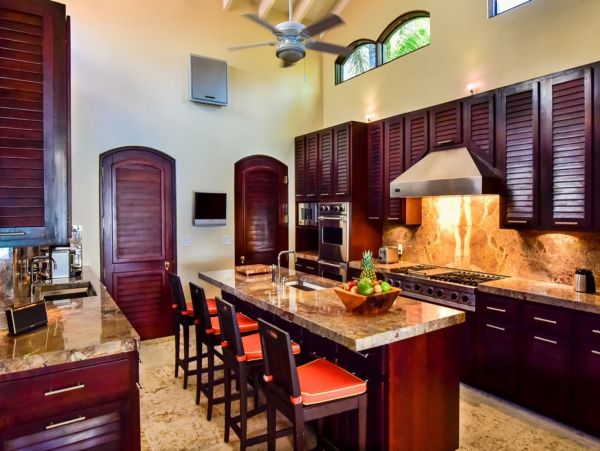 Antigua Barbuda Home 1003071