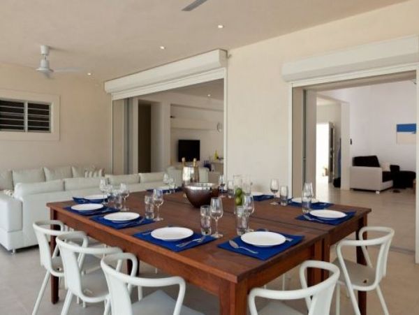 Antigua Barbuda Home 1003072