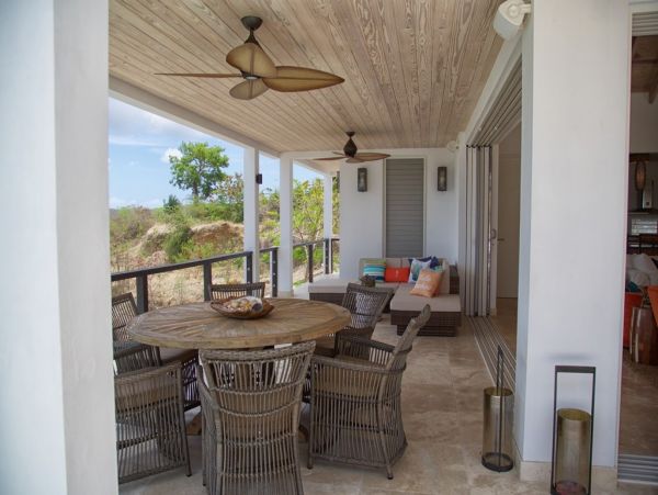 Antigua Barbuda Home 1003075