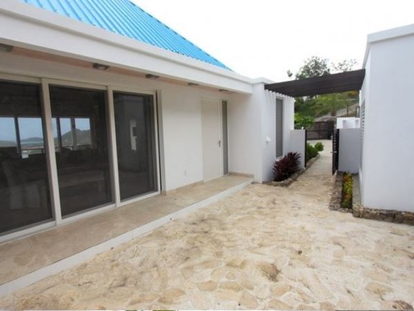 Antigua Barbuda Home 1003075