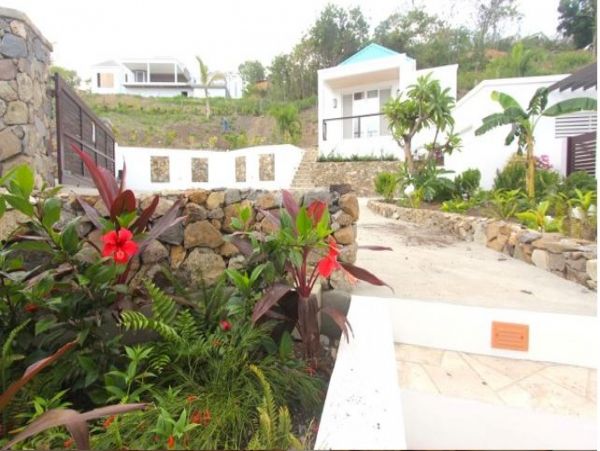 Antigua Barbuda Home 1003075