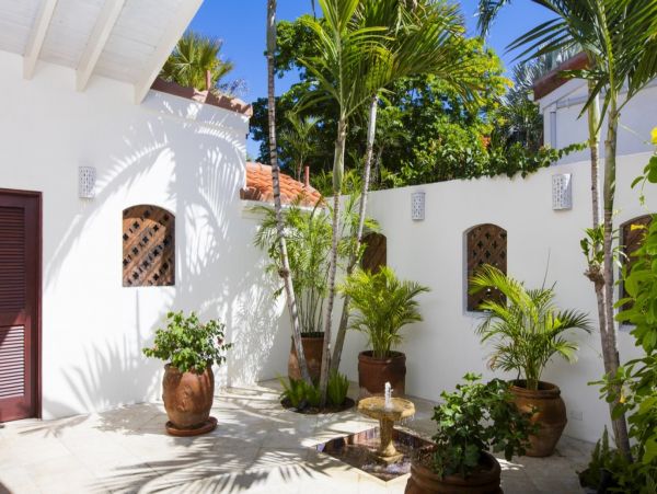 Antigua Barbuda Home 1003076