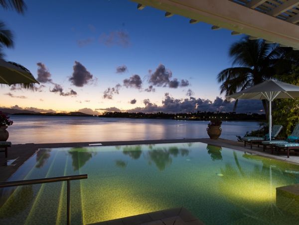 Antigua Barbuda Home 1003076
