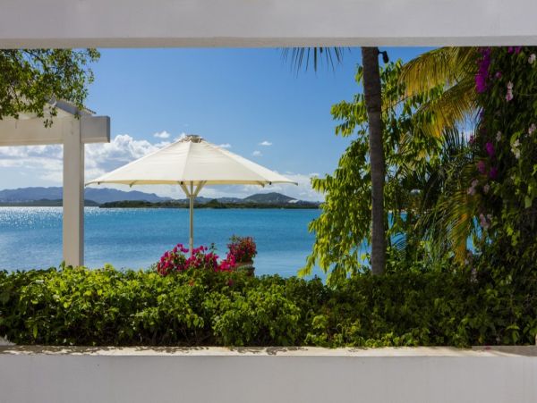 Antigua Barbuda Home 1003076
