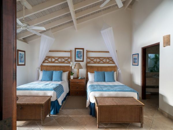 Antigua Barbuda Home 1003076