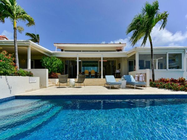 Antigua Barbuda Home 1003078
