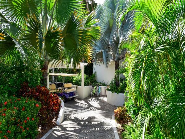 Antigua Barbuda Home 1003078
