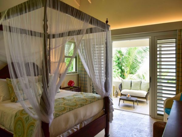 Antigua Barbuda Home 1003078