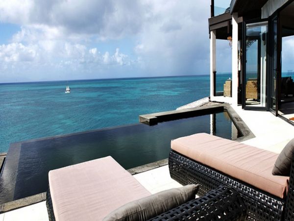 Antigua Barbuda Home 1003079