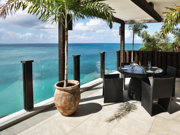 Antigua Barbuda Home 1003079
