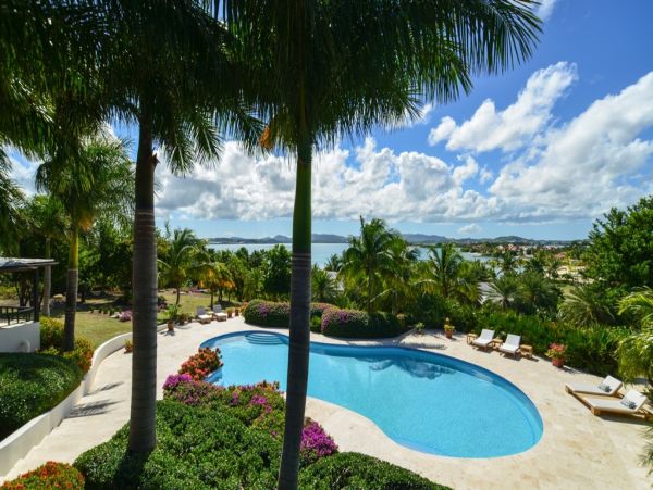 Antigua Barbuda Home 1003080