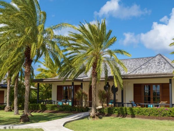 Antigua Barbuda Home 1003080