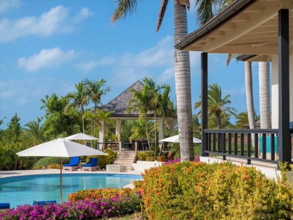 Antigua Barbuda Home 1003080