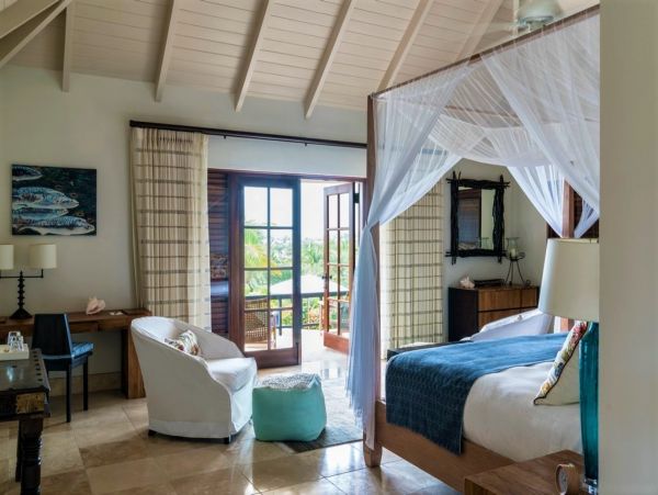 Antigua Barbuda Home 1003080