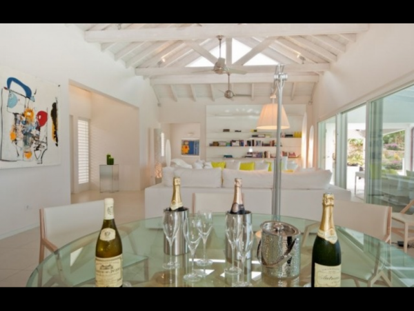 Antigua Barbuda Home 1003082