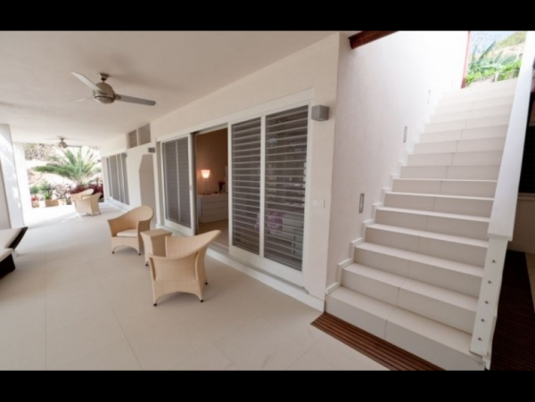Antigua Barbuda Home 1003082